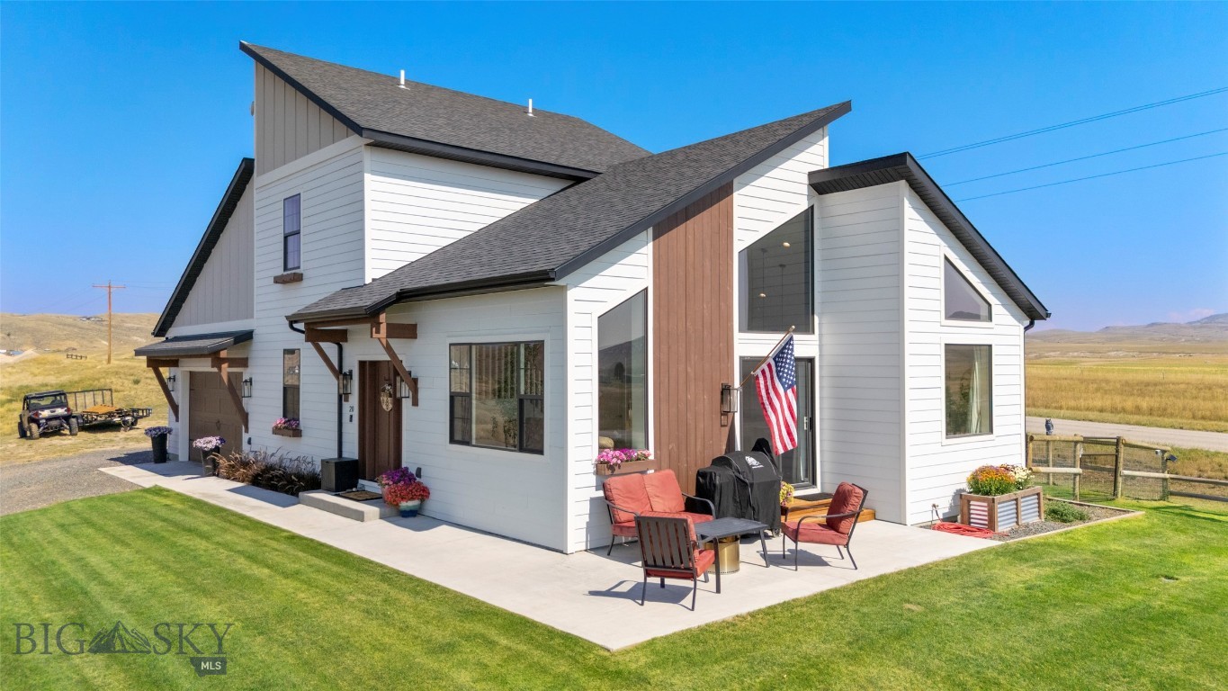 This delightful 1655 sq. ft. home radiates warmth and character from the moment you arrive. Lovingly maintained with an eye for detail, it blends cozy charm with thoughtful details that make everyday living feel special. Located in a friendly neighborhood with parks and bike trails close by.