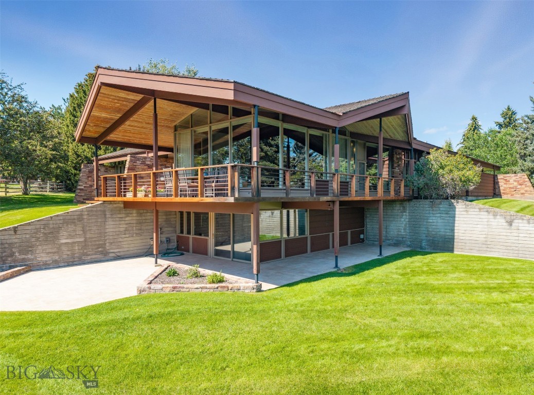 2516 Spring Creek Drive