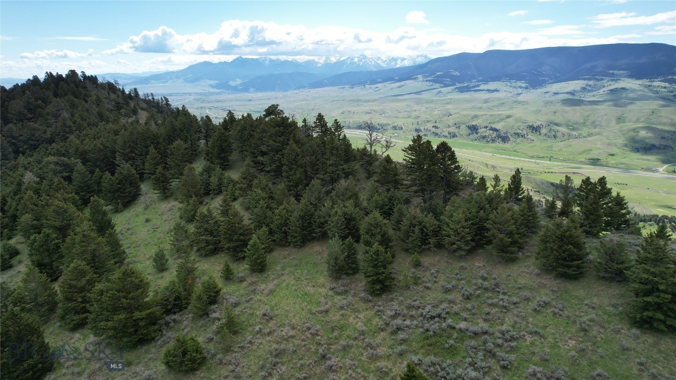 72 Sky Band Trail