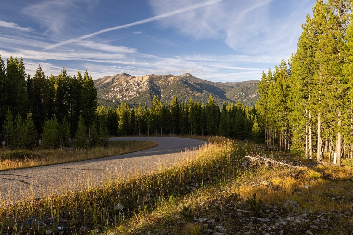 Spanish Peaks North - Land