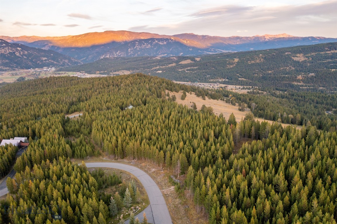 Spanish Peaks North - Land