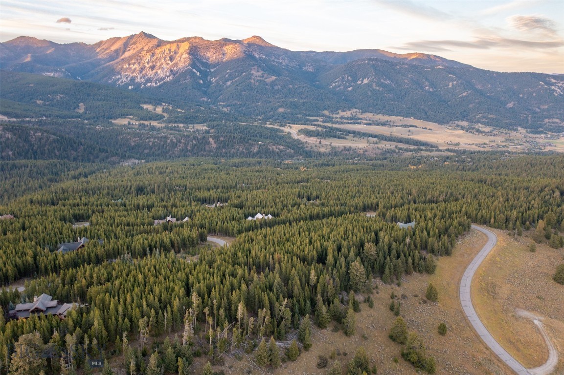 Spanish Peaks North - Land