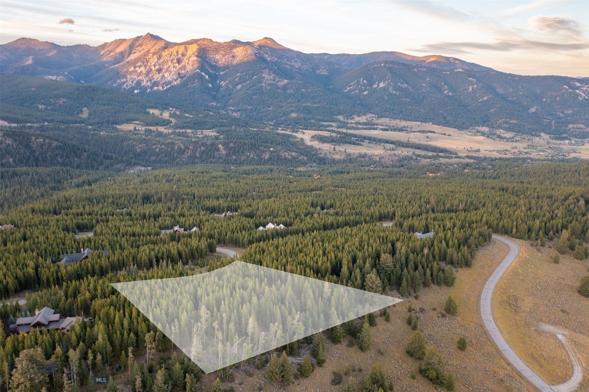 Spanish Peaks North - Land