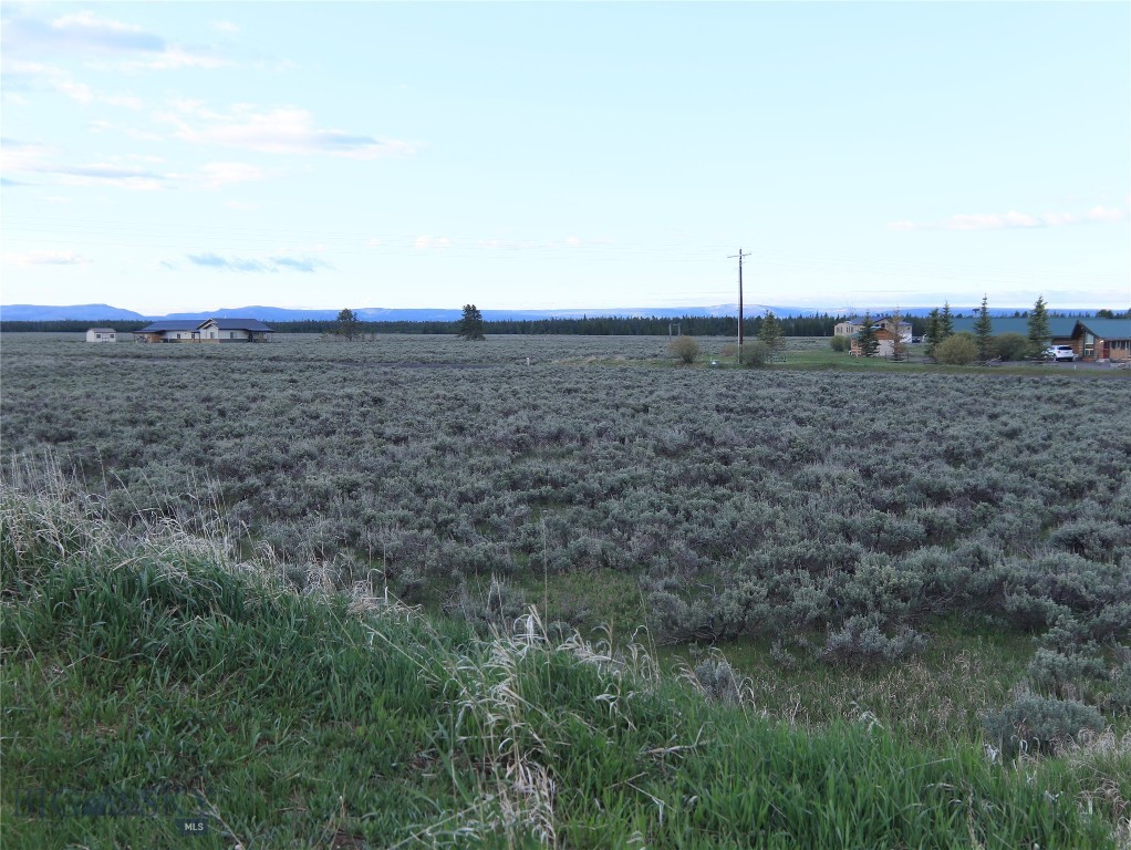 Grayling Arm Meadows - Land