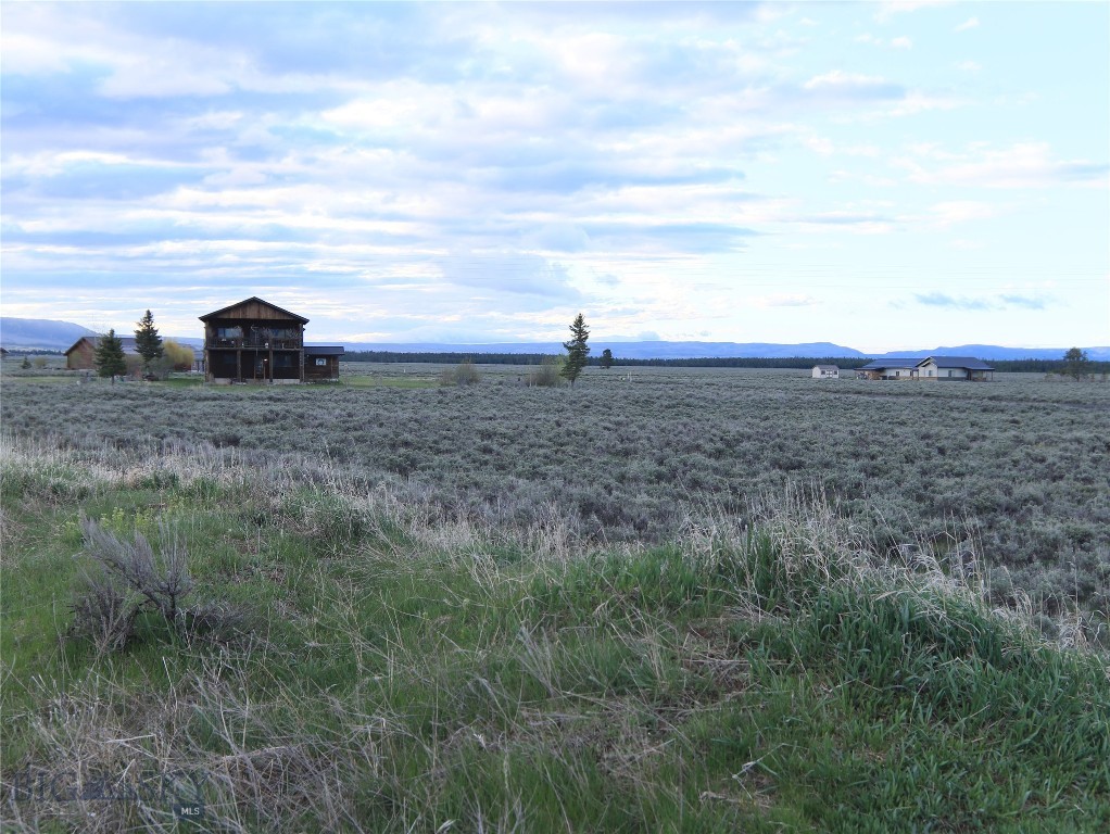 Grayling Arm Meadows - Land
