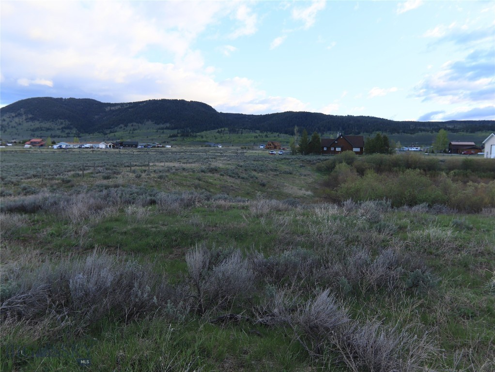 Grayling Arm Meadows - Land