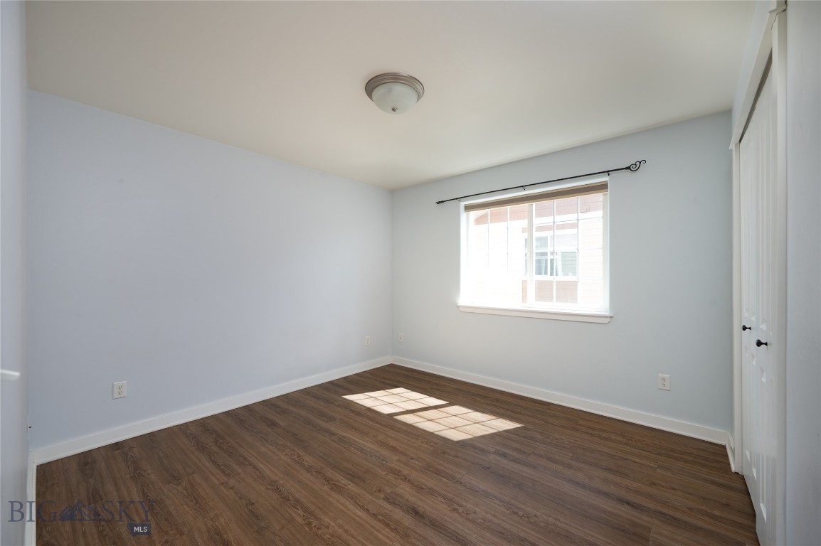 Baxter Springs Condo - Residential