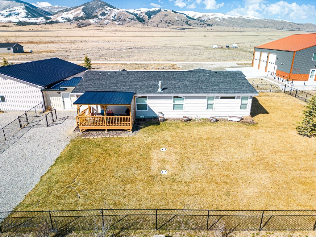 360 Homestead Lane