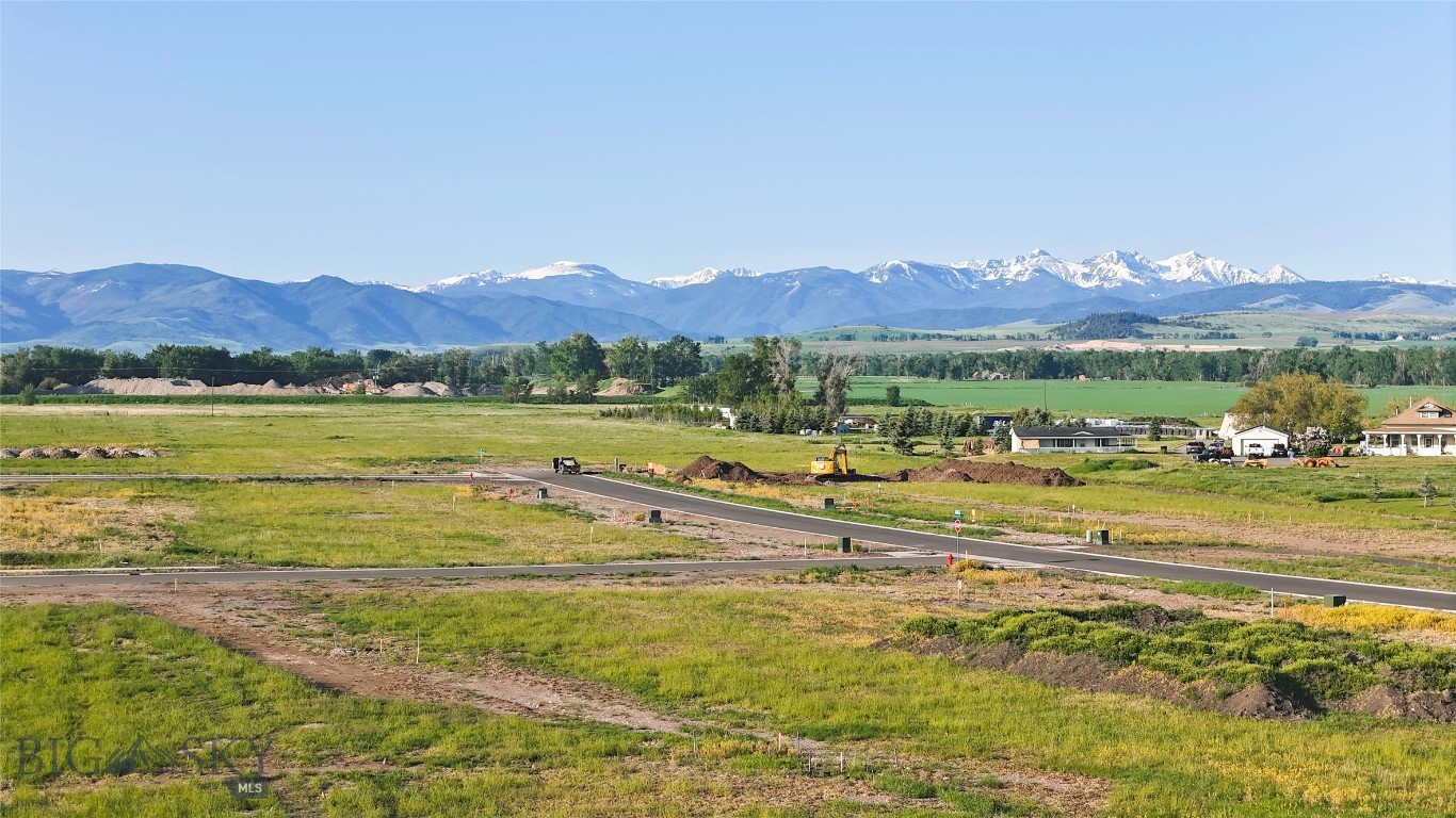 Gallatin Meadows - Land
