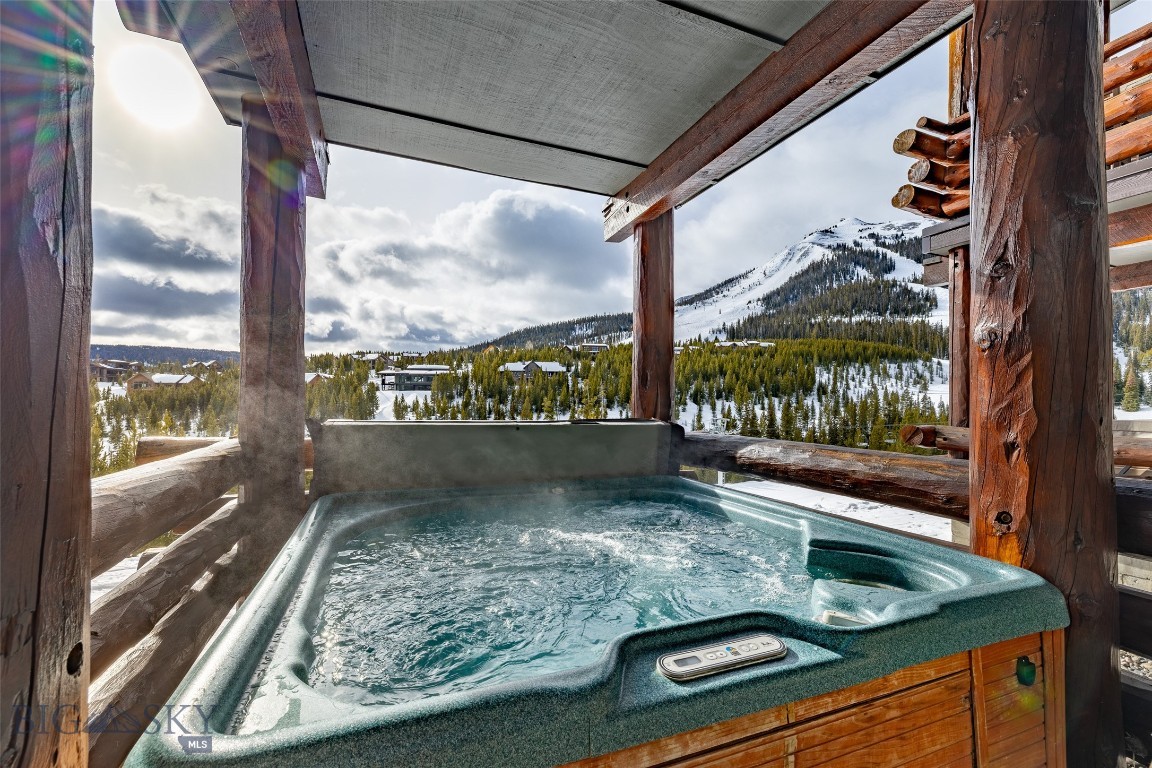 Saddle Ridge Townhomes - Residential