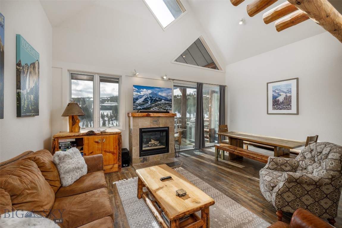 Saddle Ridge Townhomes - Residential