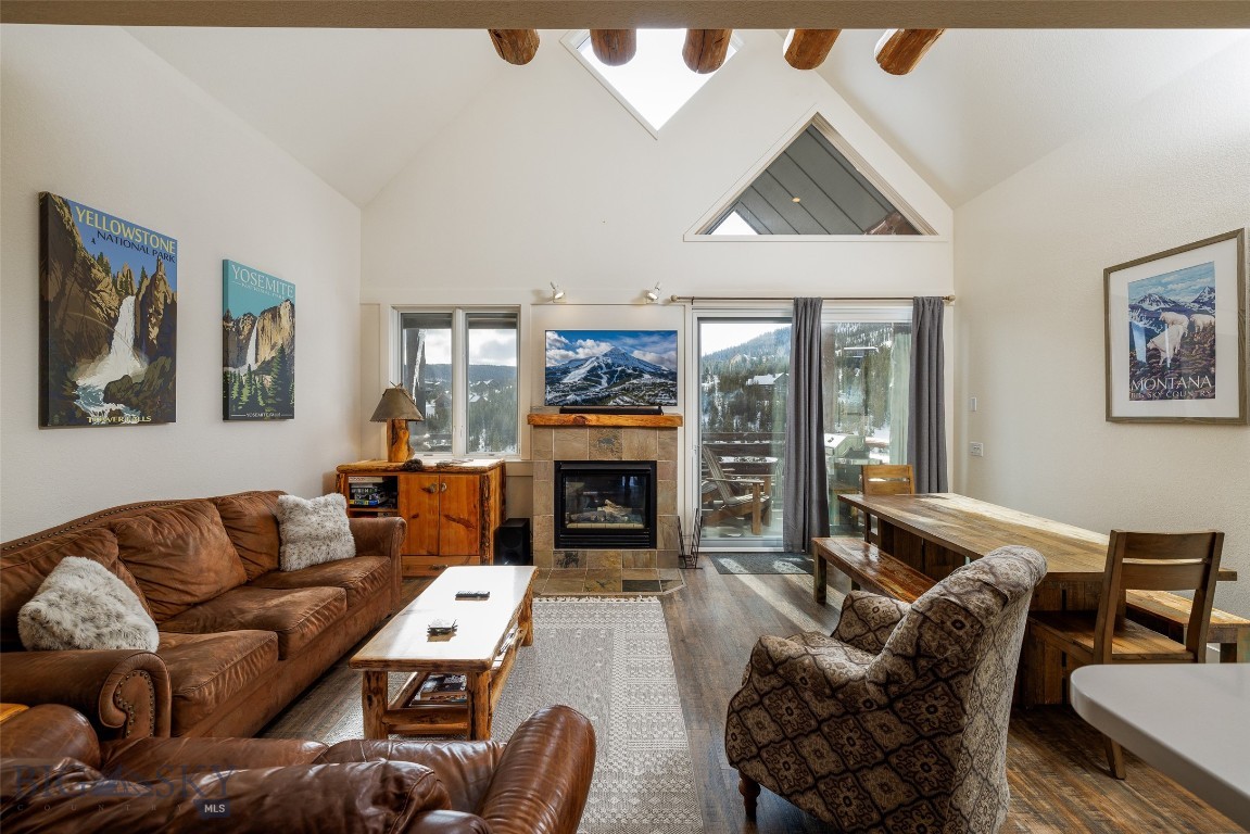 Saddle Ridge Townhomes - Residential