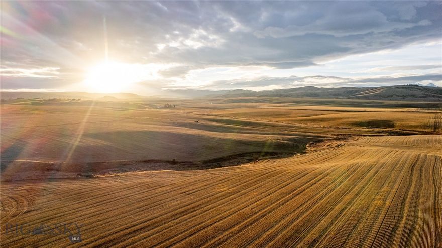 Spectacular build site or Recreational 200 acre tract Located just west of Four Corners with no zoning restrictions or covenants. Property is conveniently located within 15+- minutes of Downtown Bozeman and 15+- minutes to the Airport. Enjoy being minutes from Madison River Black's Ford Public River Access, unobstructed dramatic mountain views in all directions, easy access from Norris Road, and protected privacy are some of the Highlights. Hungarian partridge and sharp tails are seen regularly on the property along with occasional elk and deer. This property can be purchased with Tract 1A and 2A for a total of 600.75 acres.