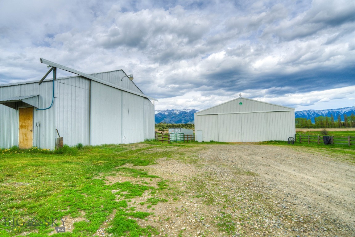 477 Reese Creek
