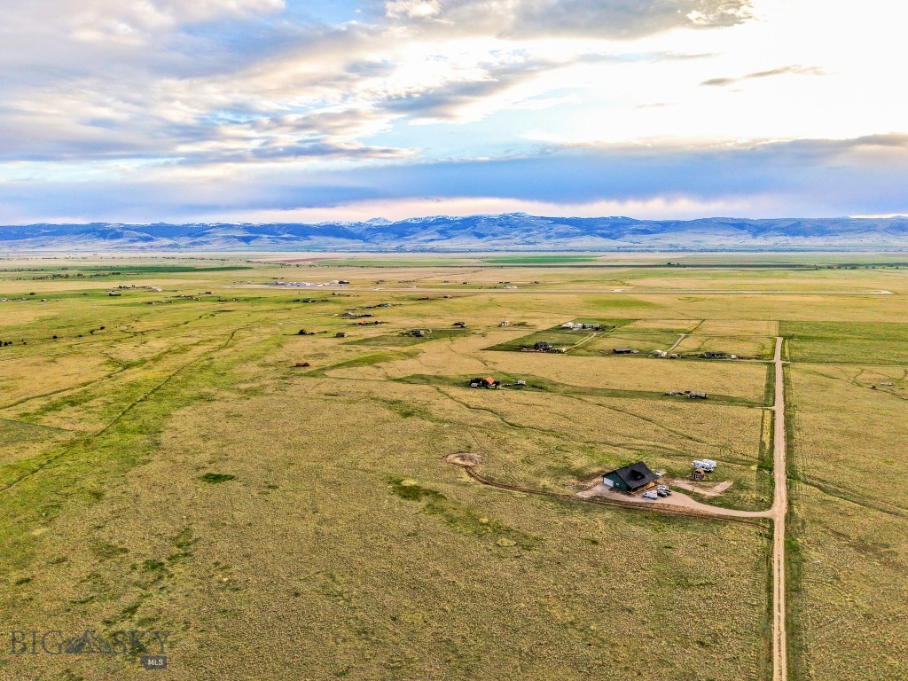 Mustang Ranches - Land