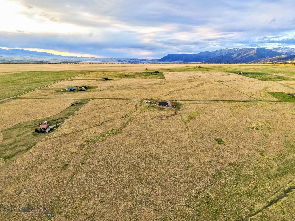 Mustang Ranches - Land