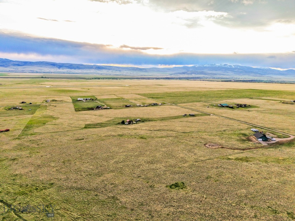 Mustang Ranches - Land