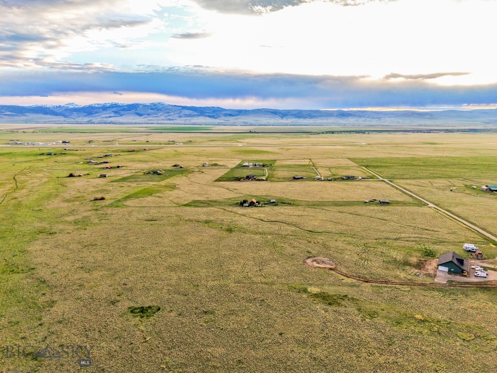 Mustang Ranches - Land