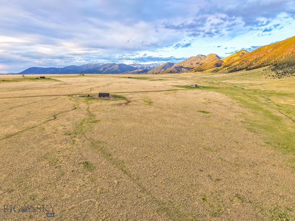 Mustang Ranches - Land