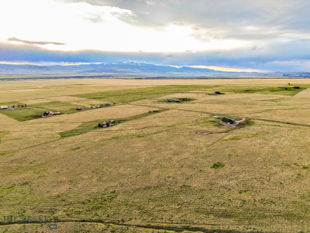 Mustang Ranches - Land