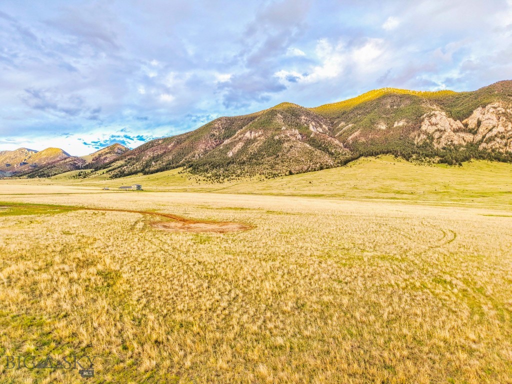 Mustang Ranches - Land