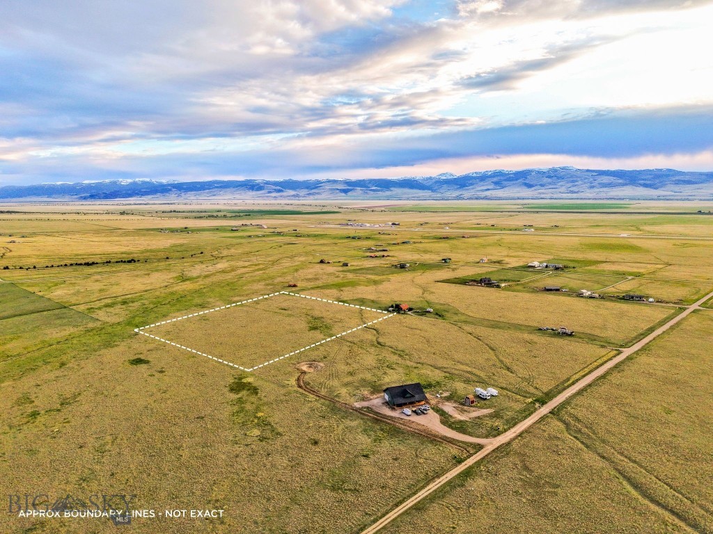 Mustang Ranches - Land