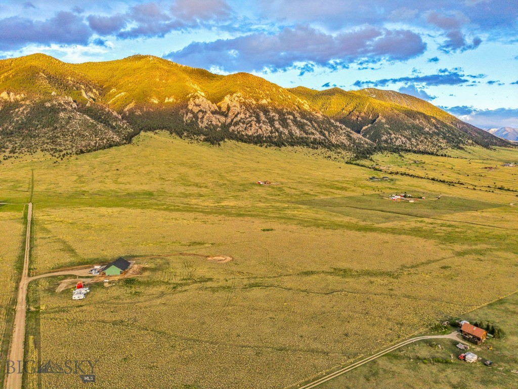 Mustang Ranches - Land