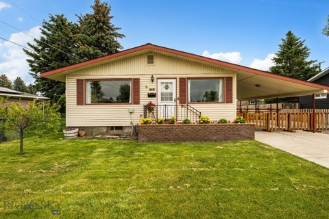 Photo of 825 E Parkview Court, Dillon, MT 59725 (MLS # 412711)