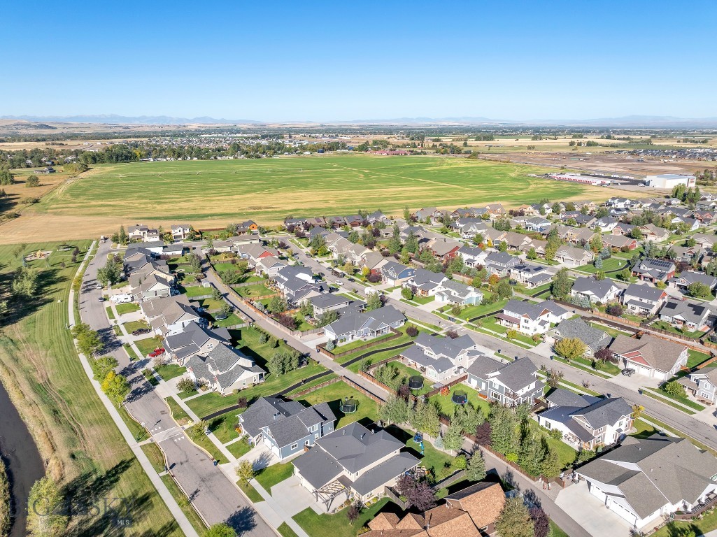 Bozeman, Montana 59718, United States, 3 Bedrooms Bedrooms, ,2 BathroomsBathrooms,Residential,Contingent,41897