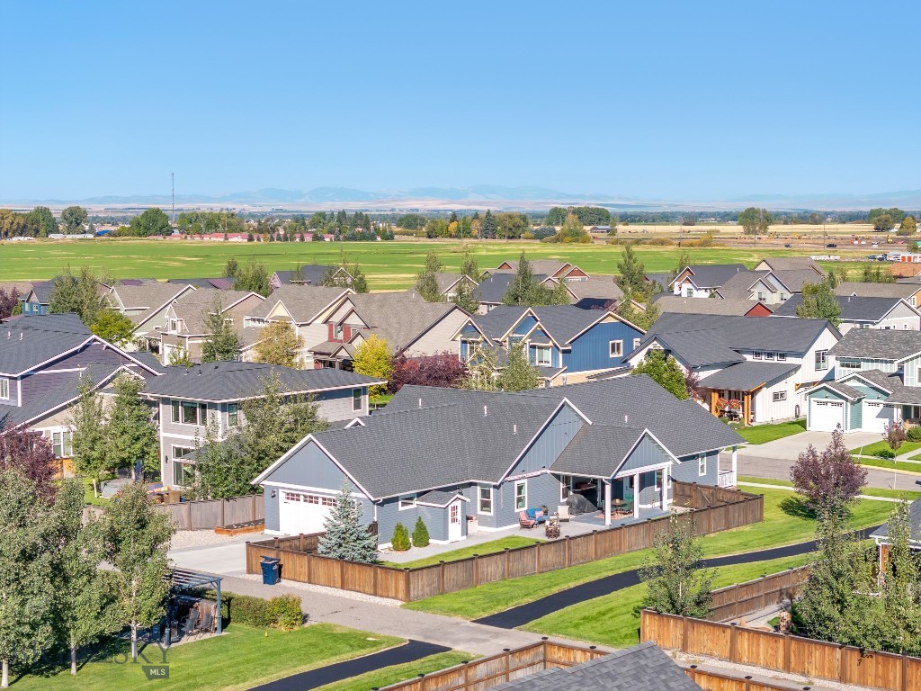 Bozeman, Montana 59718, United States, 3 Bedrooms Bedrooms, ,2 BathroomsBathrooms,Residential,Contingent,41897