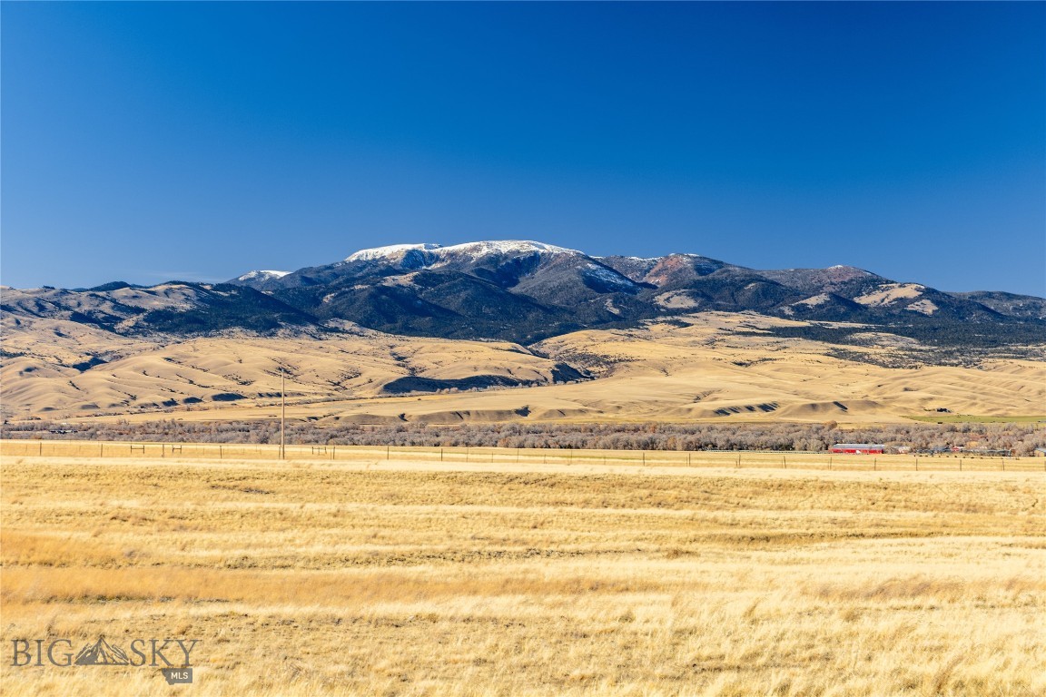 Lot 2A Hulbert Loop