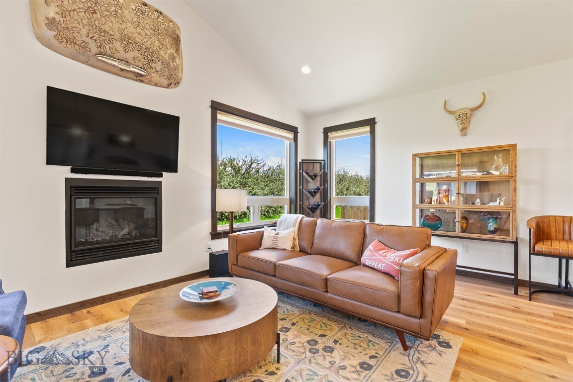 Middle Creek Parklands - Residential