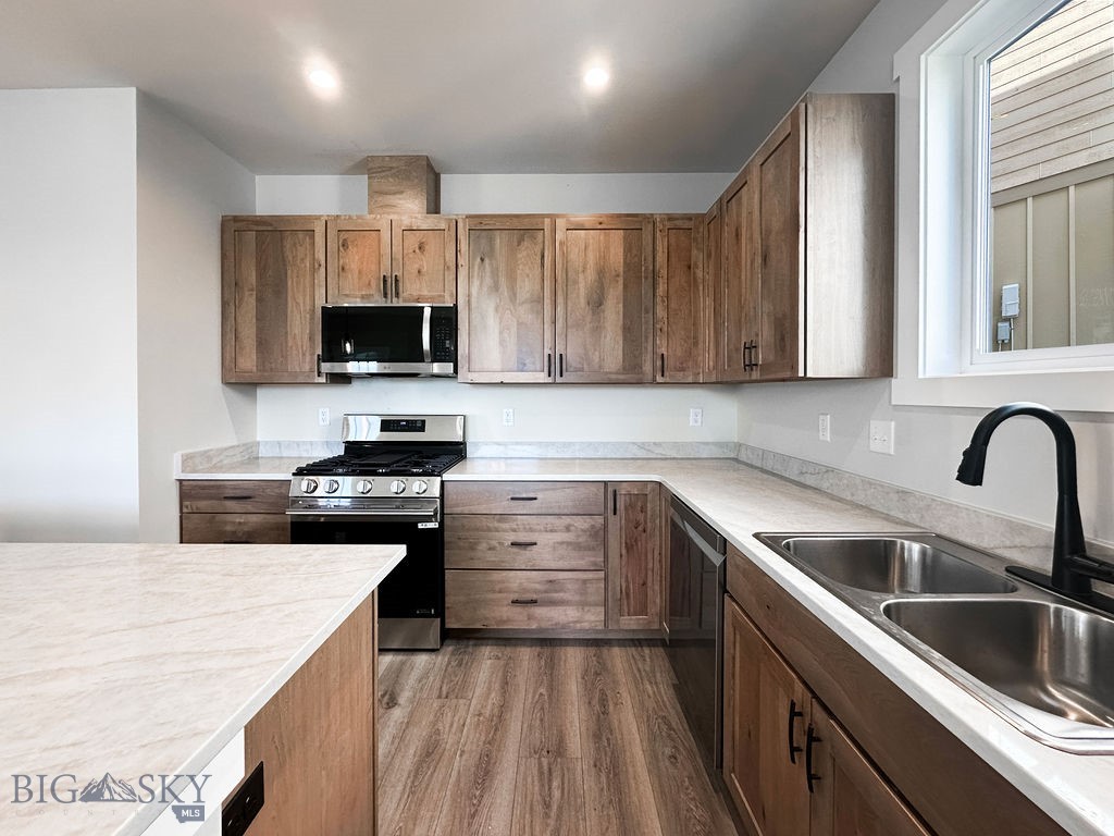 Walton Homestead - Residential