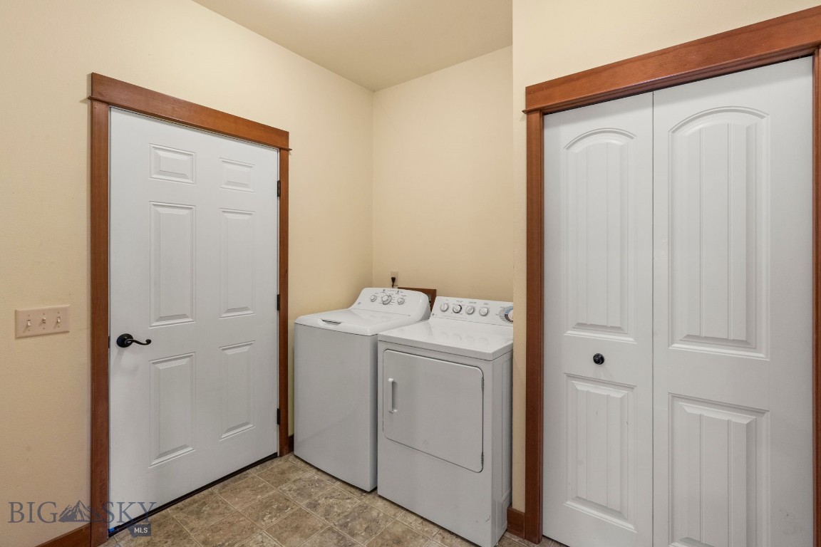 Laurel Glen - Residential