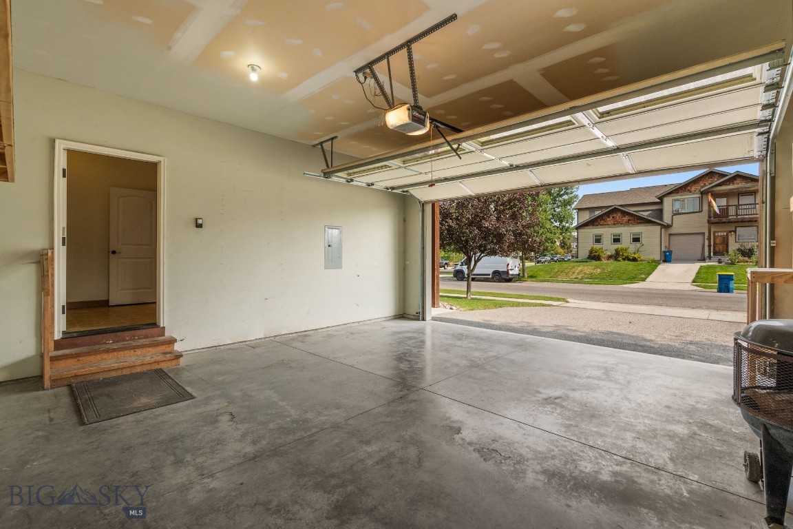 Laurel Glen - Residential