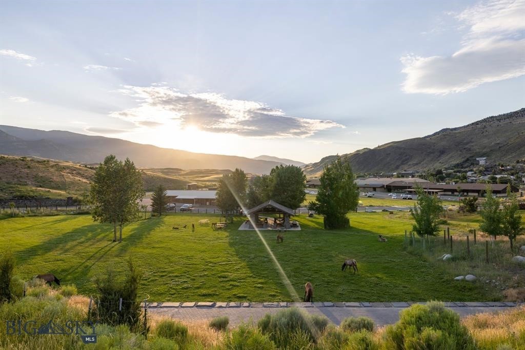 Sportsmans Retreat - Residential