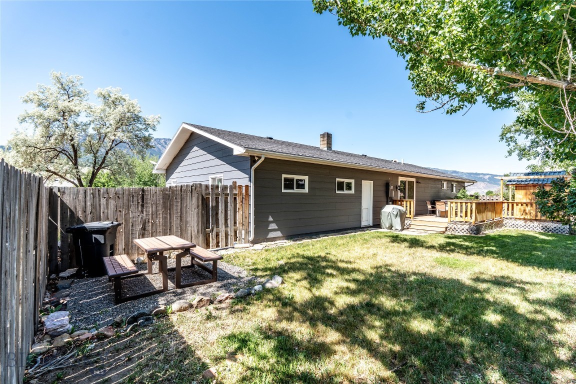 Sportsmans Retreat - Residential