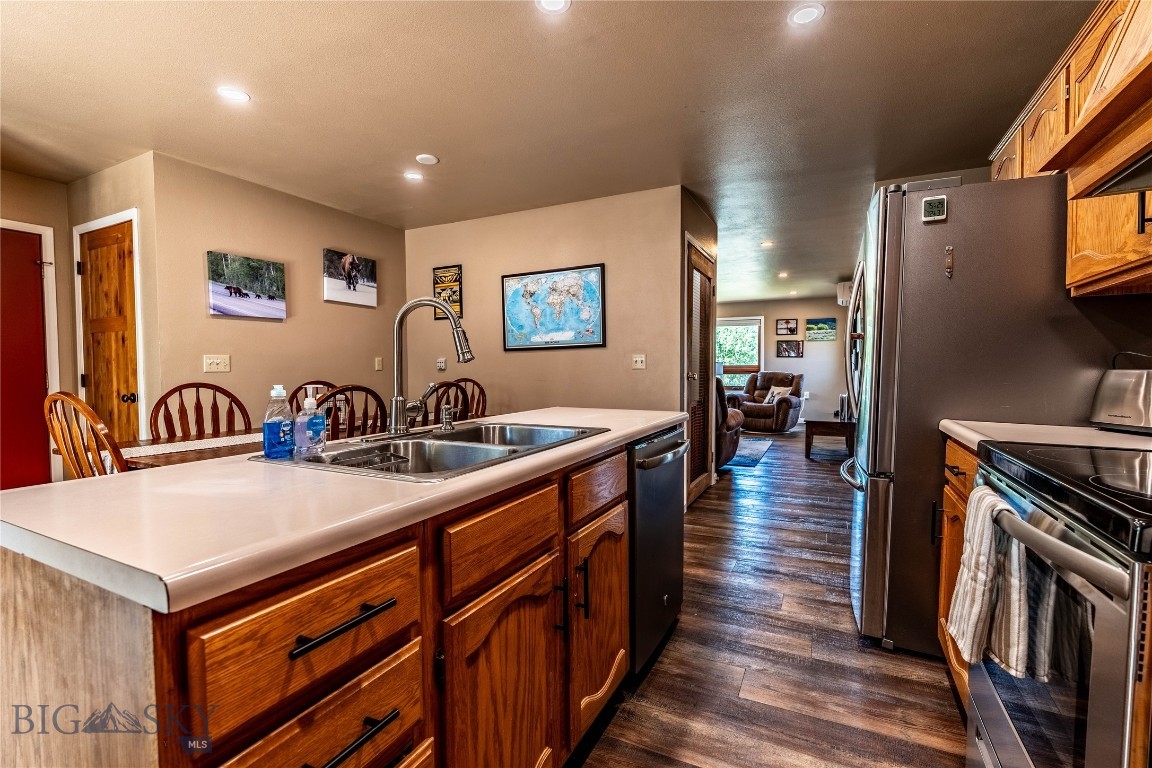 Sportsmans Retreat - Residential