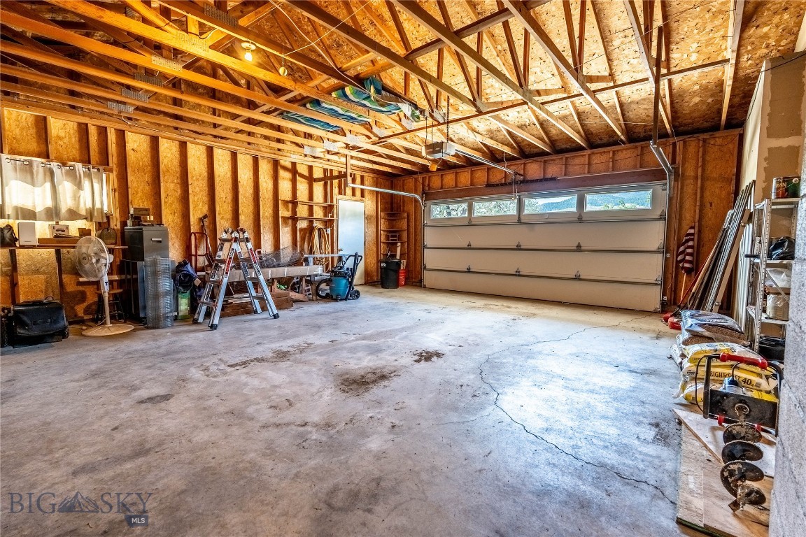Sportsmans Retreat - Residential