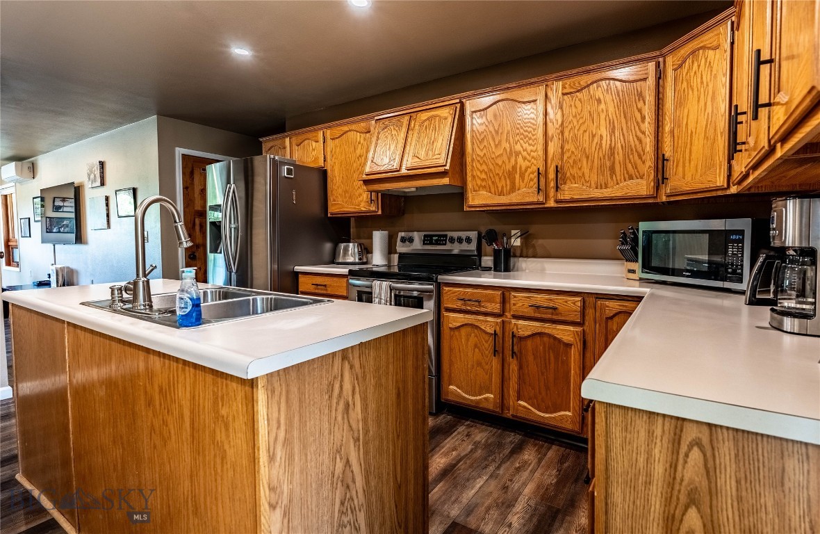Sportsmans Retreat - Residential