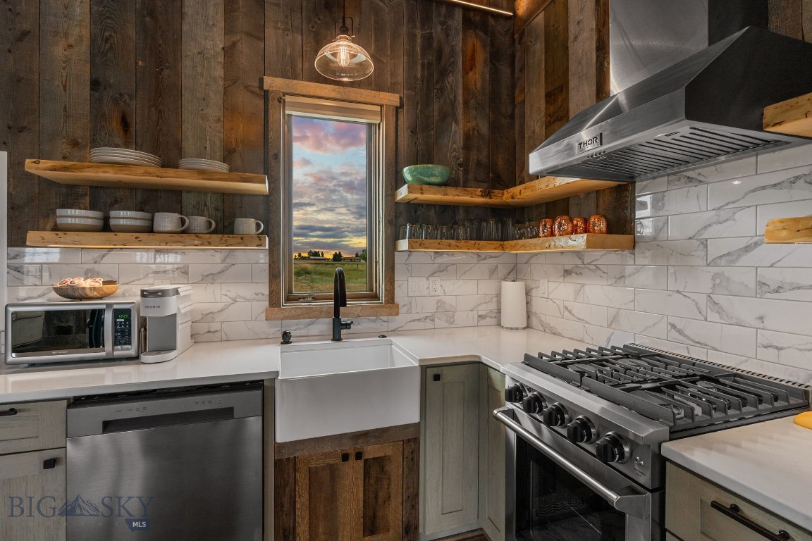 Ross Creek - Residential