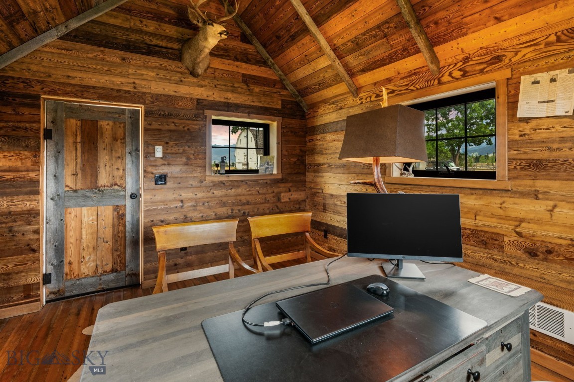 Ross Creek - Residential