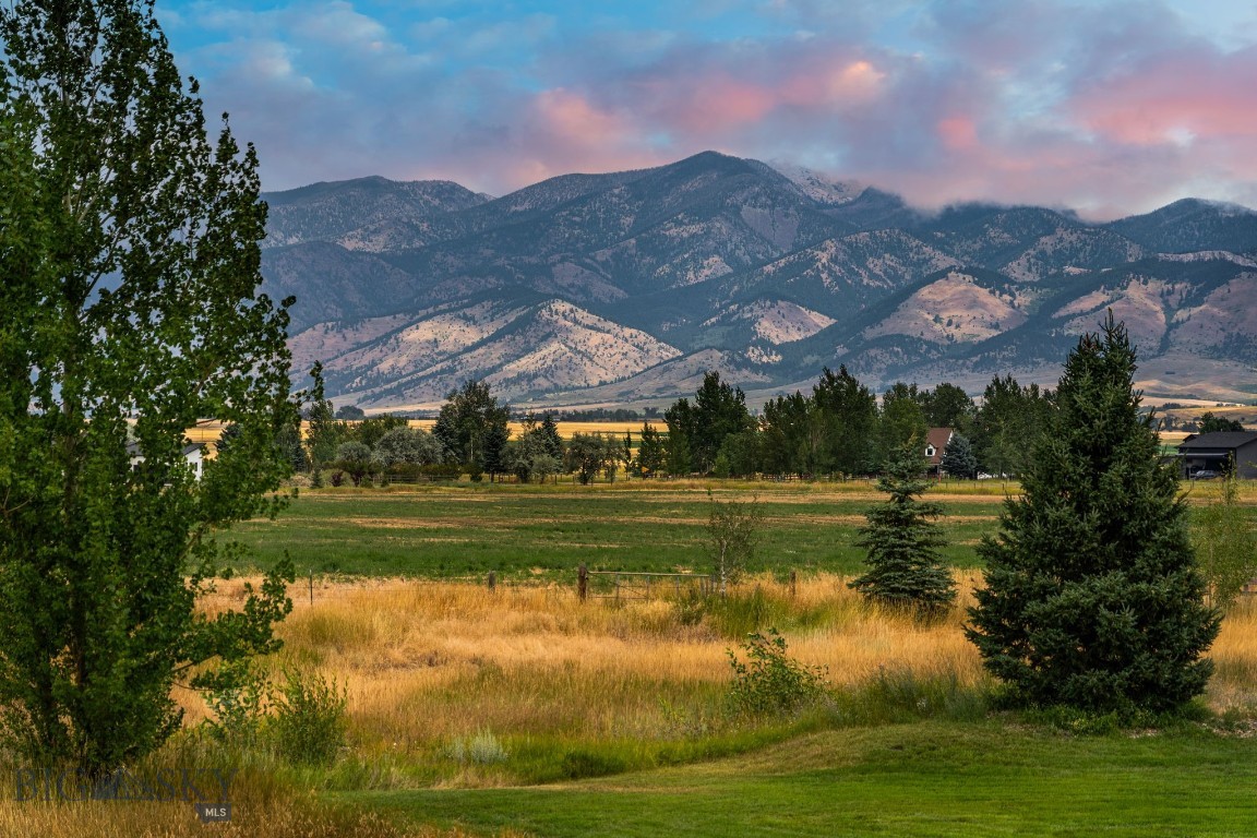 Ross Creek - Residential