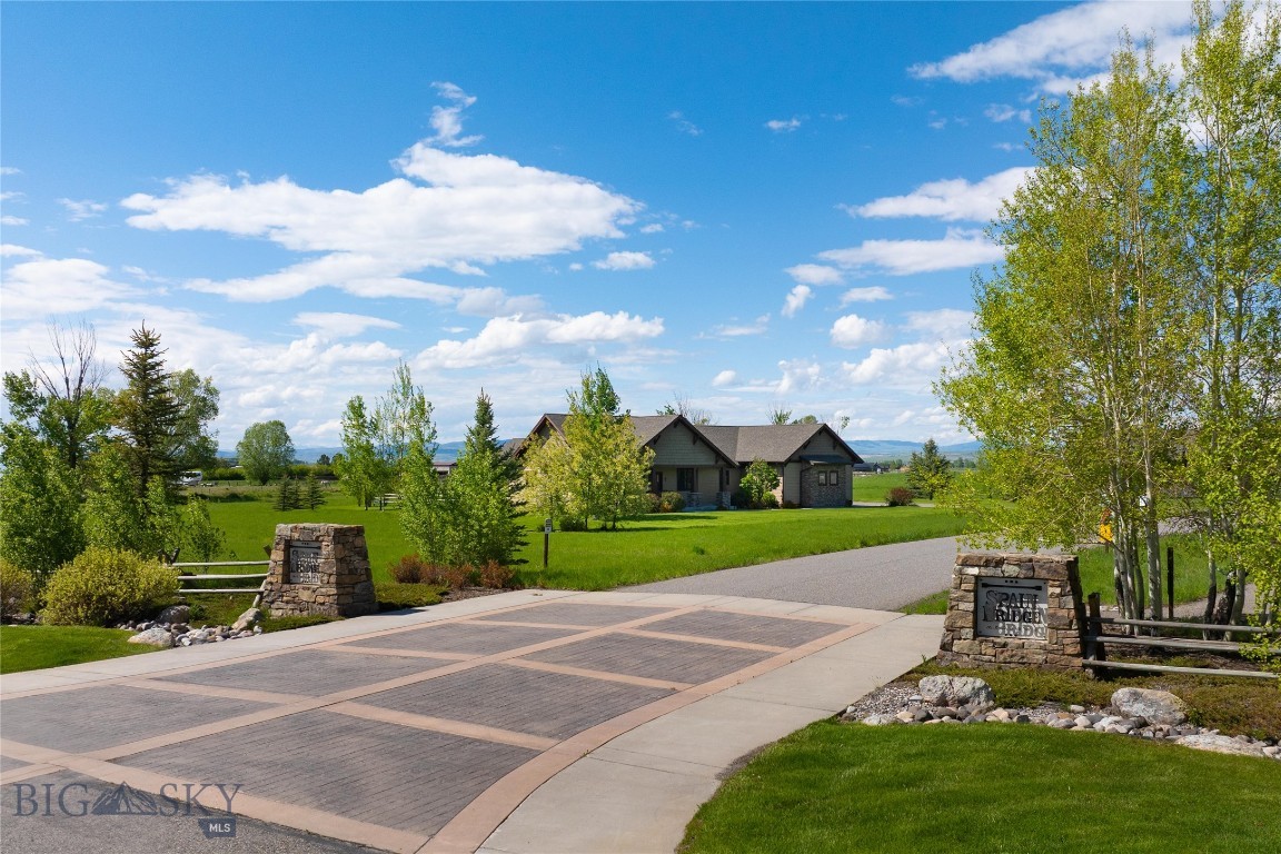 Spain Bridge Meadows - Residential