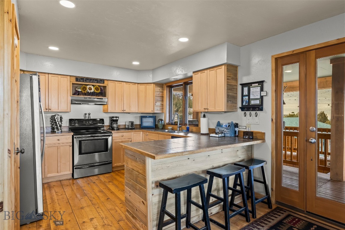 Shining Mountain Unit II - Residential