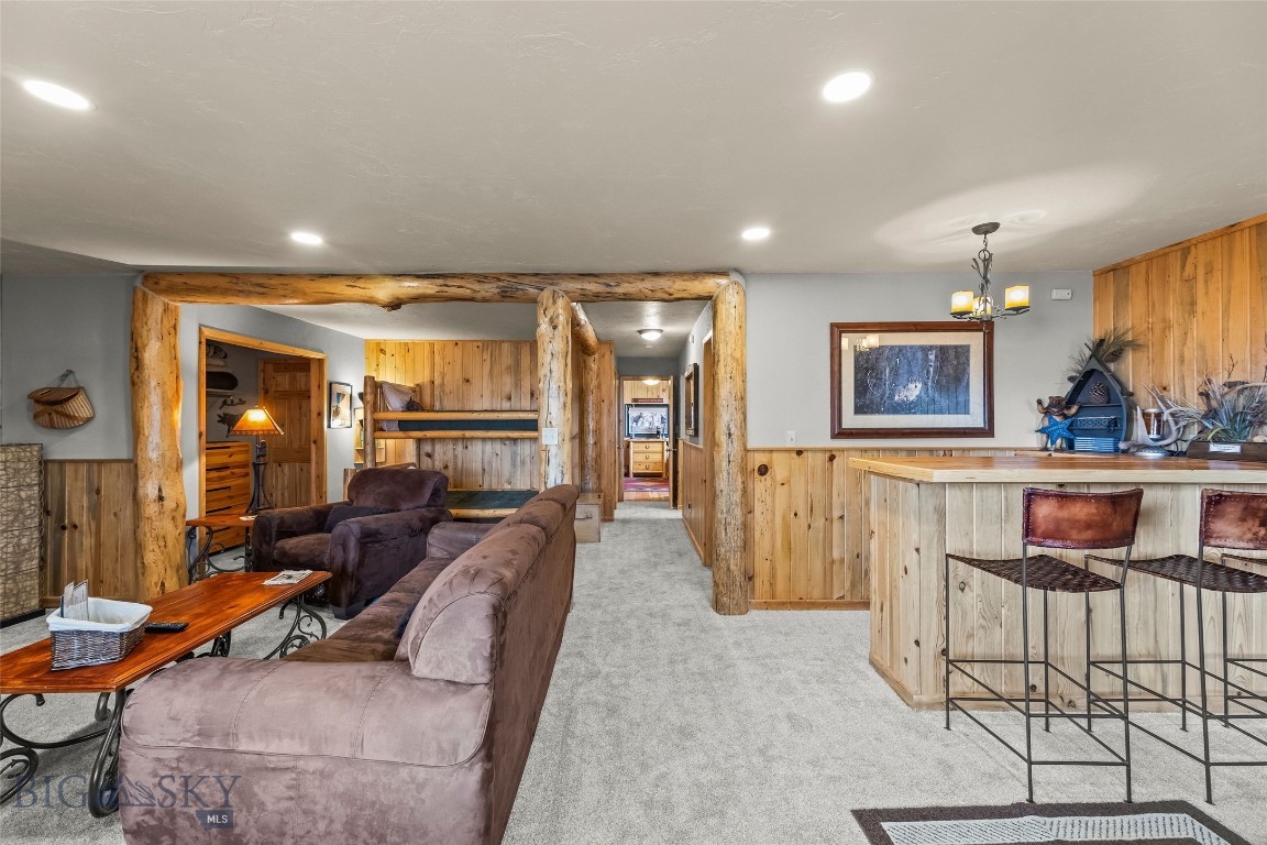 Shining Mountain Unit II - Residential