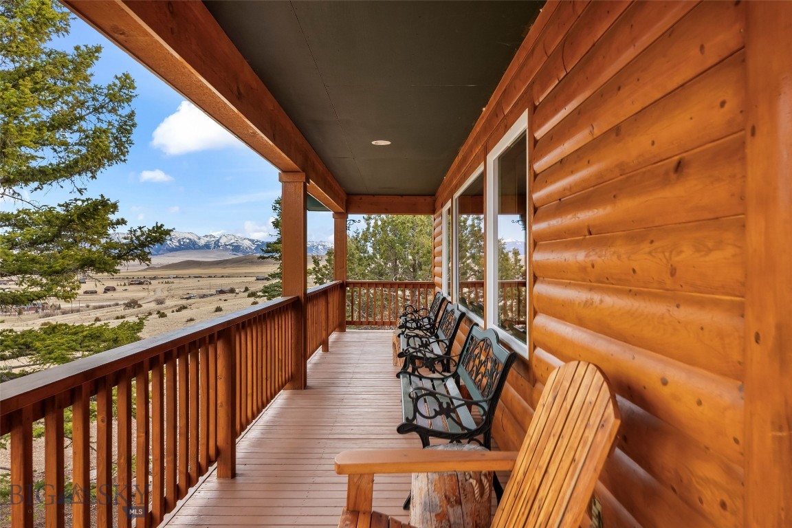 Shining Mountain Unit II - Residential