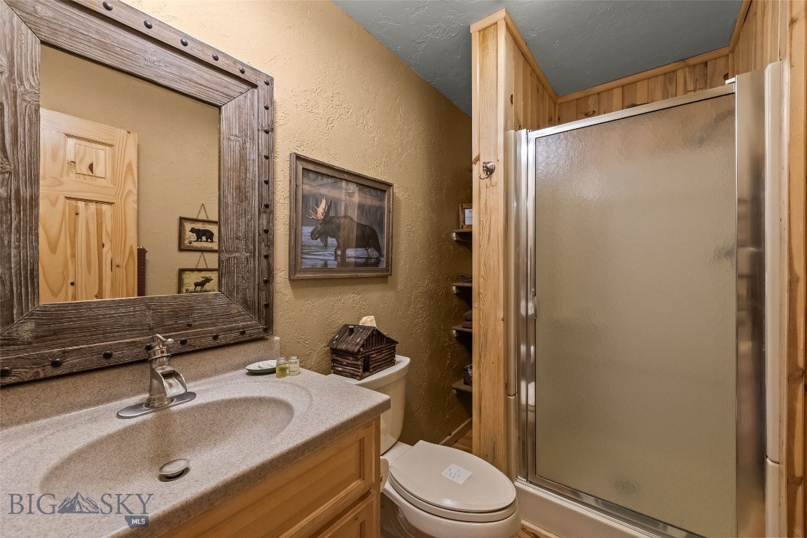 Shining Mountain Unit II - Residential