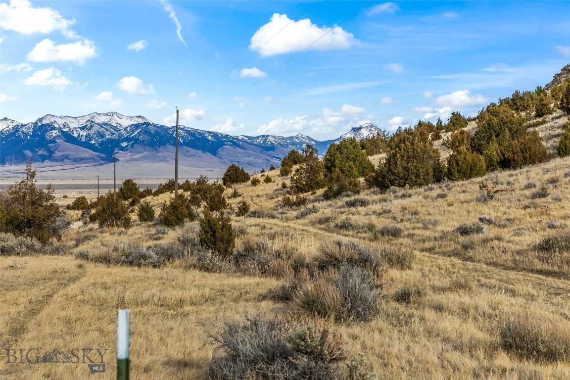 Shining Mountain Unit II - Residential