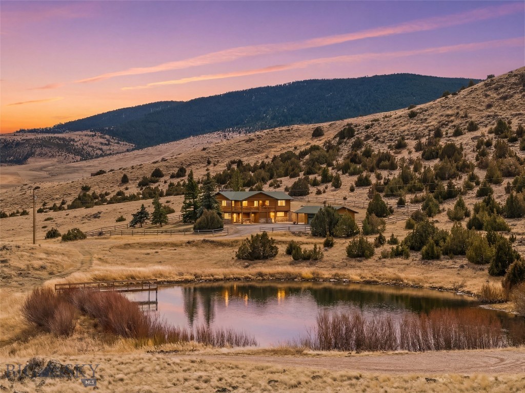 Shining Mountain Unit II - Residential